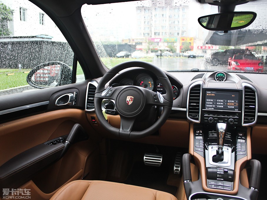 2011CayenneԴ S E-Hybrid