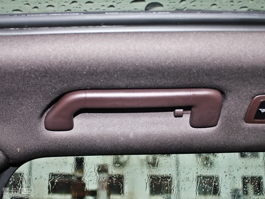 2011CayenneԴ S E-Hybrid