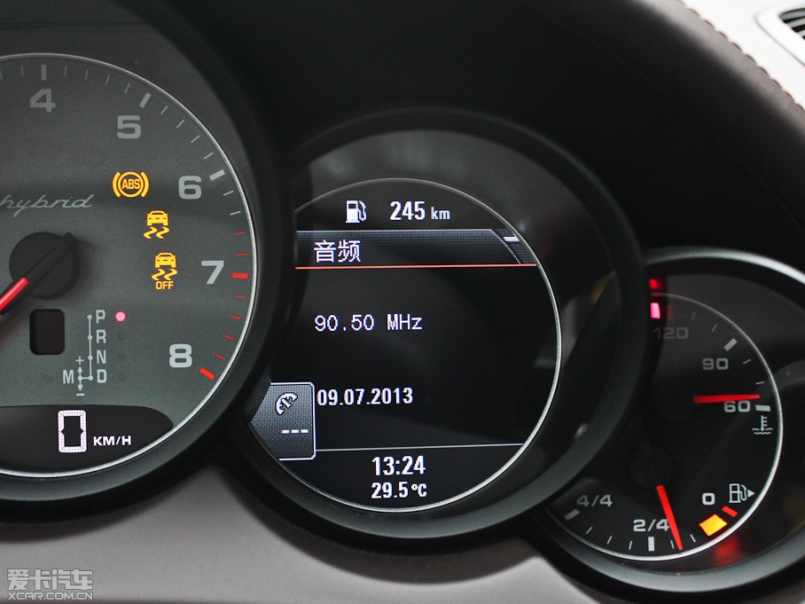 2011CayenneԴ S E-Hybrid