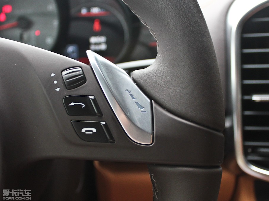 2011CayenneԴ S E-Hybrid