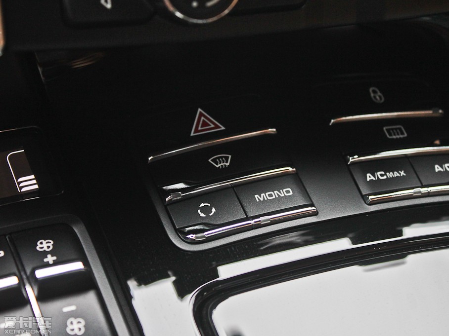 2011CayenneԴ S E-Hybrid