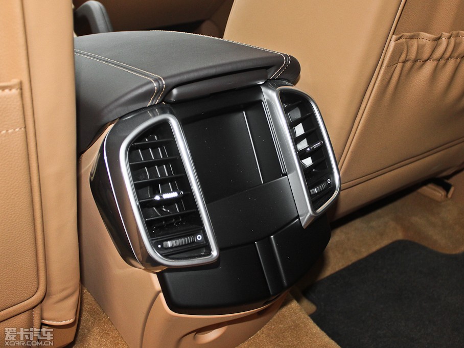 2011CayenneԴ S E-Hybrid