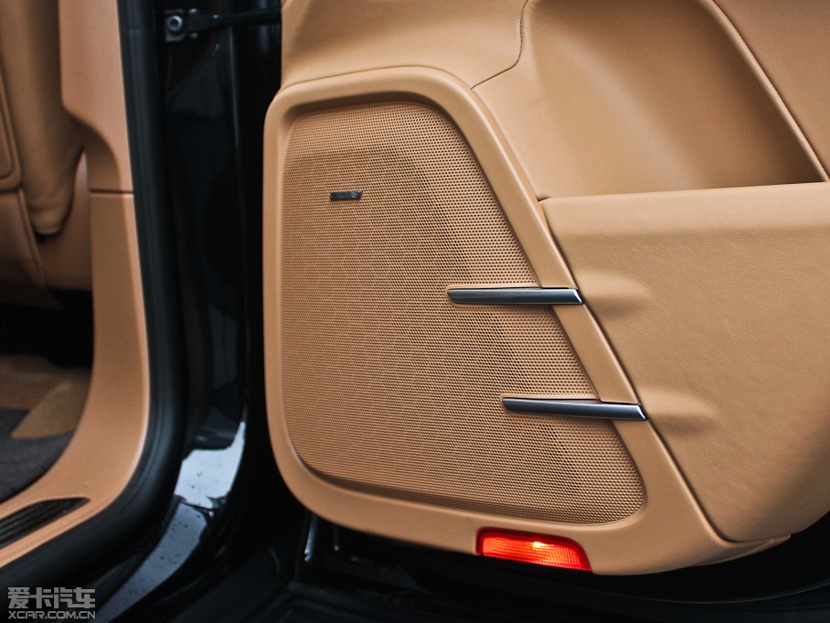 2011CayenneԴ S E-Hybrid