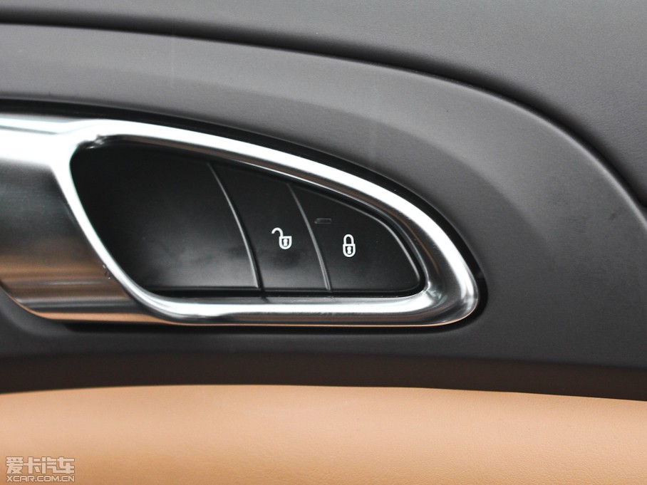 2011CayenneԴ S E-Hybrid