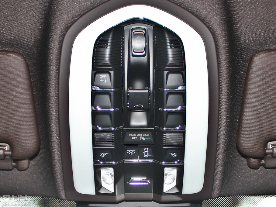 2011CayenneԴ S E-Hybrid