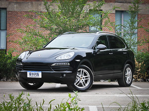 2011款S 4.8 左前45度