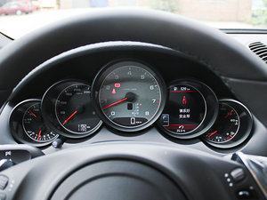 2011款S 4.8 仪表