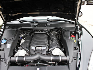 2011款S 4.8 其它