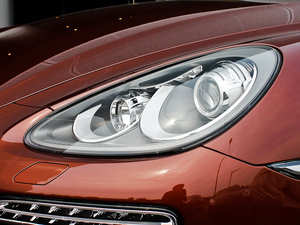 2011S E-Hybrid (x)(ji)^