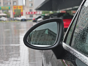 2011S E-Hybrid (ji)^