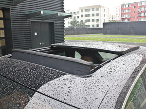 2011款S E-Hybrid 细节外观