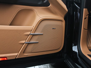 2011S E-Hybrid п؅^(q)