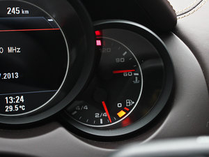 2011S E-Hybrid п؅^(q)