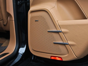 2011S E-Hybrid п؅^(q)