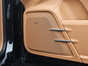 2011S E-Hybrid п؅^(q)