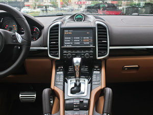 2011款S E-Hybrid 中控区