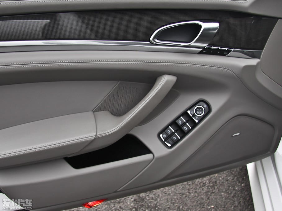 2012Panamera S Hybrid