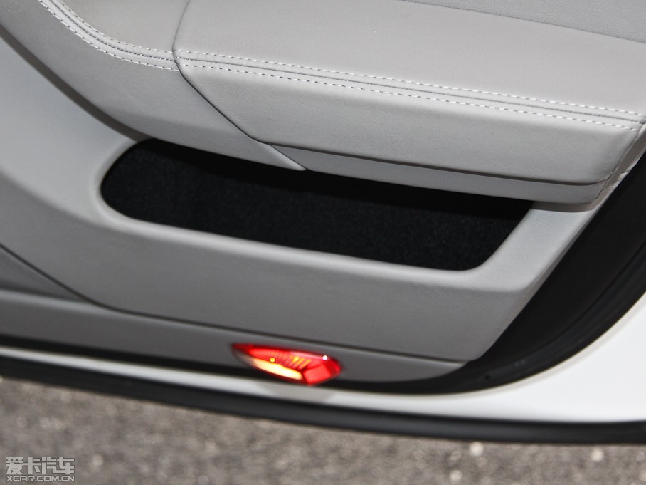 2012Panamera S Hybrid