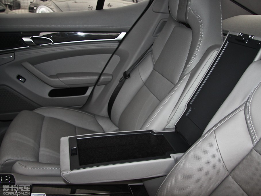 2012Panamera S Hybrid