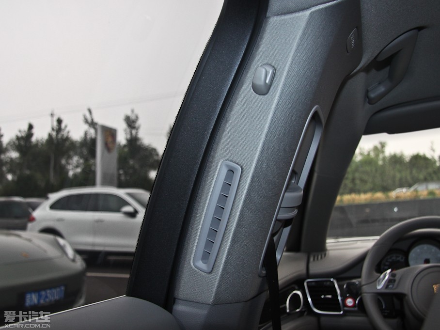 2012Panamera S Hybrid