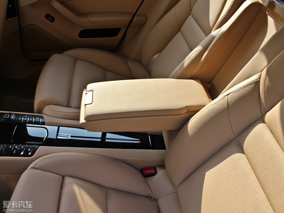 2012Panamera Turbo S 4.8T