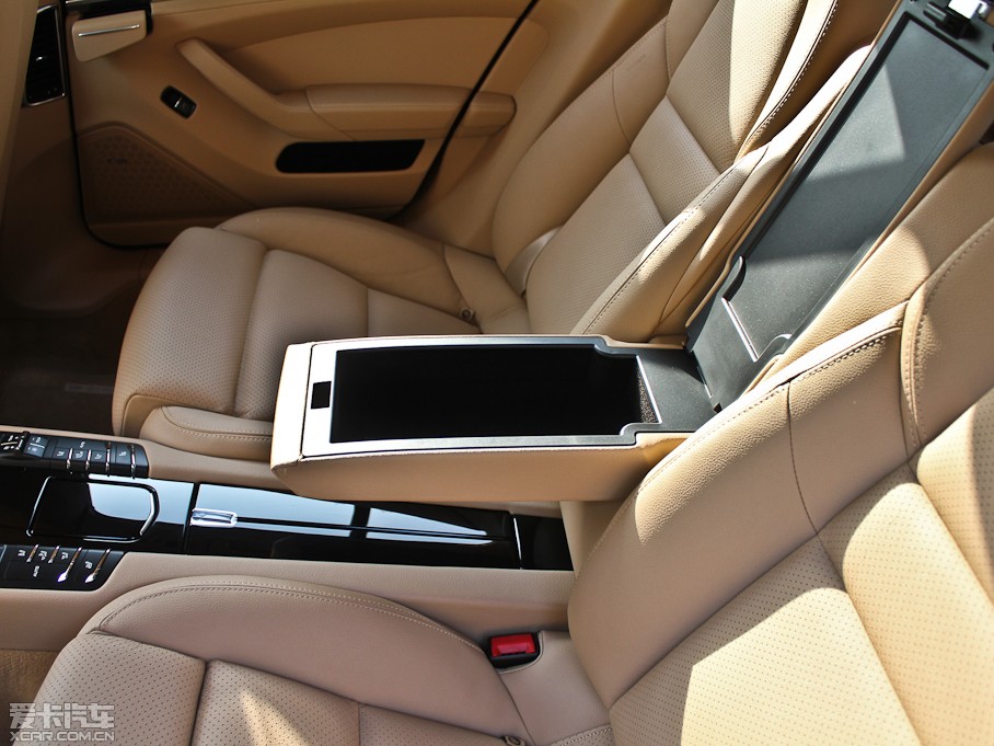 2012Panamera Turbo S 4.8T