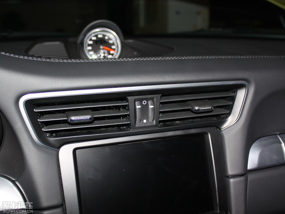 2012r(sh)911 Carrera S