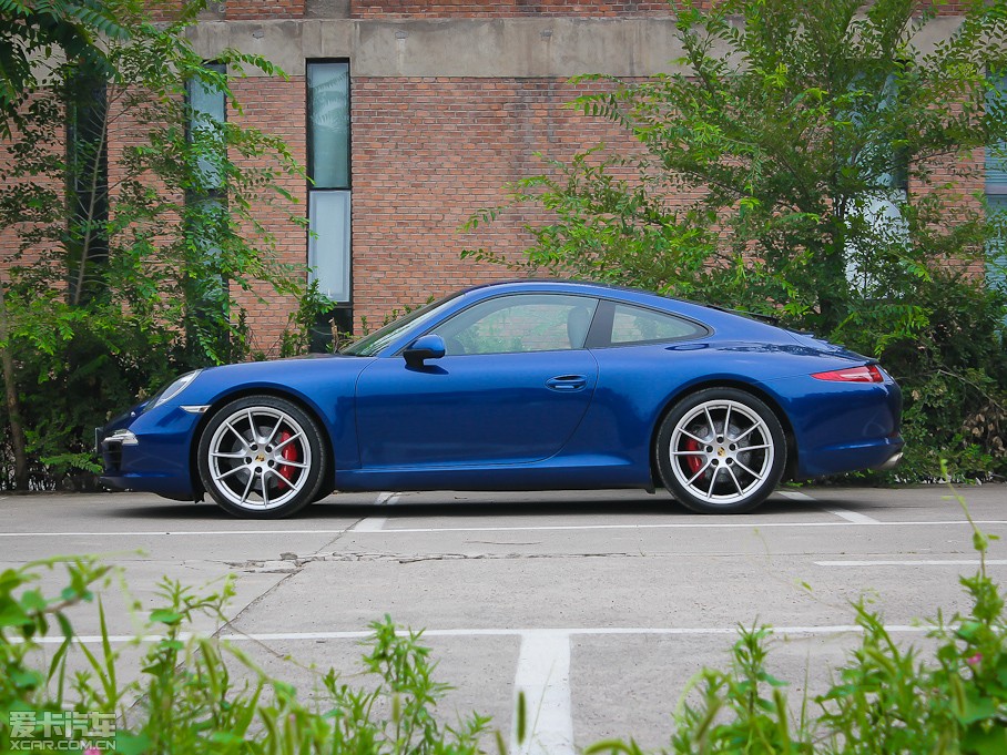 2012r(sh)911 Carrera S