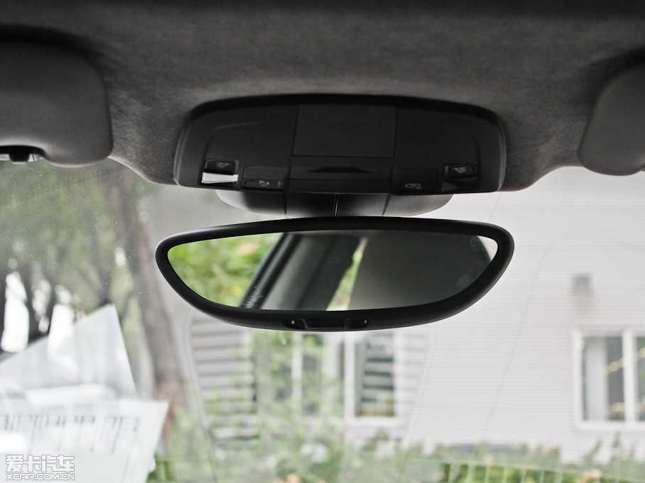 2012r(sh)911 Carrera S