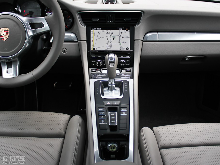 2012r(sh)911 Carrera S