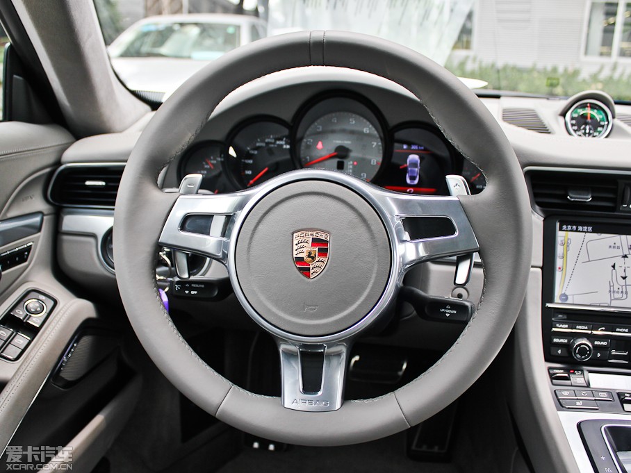2012r(sh)911 Carrera S