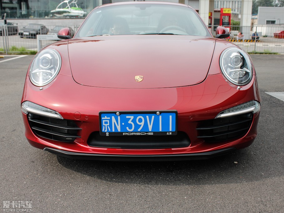 2012r(sh)911 Carrera S