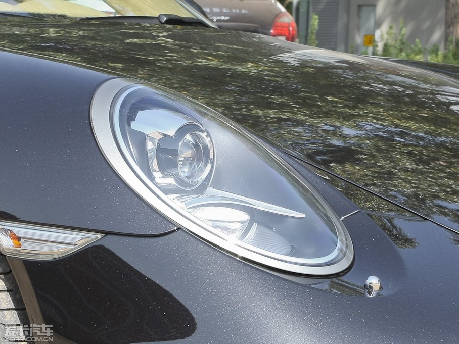 2012r(sh)911 Carrera Cabriolet