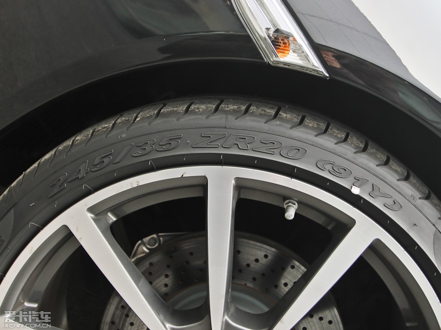 2012r(sh)911 Carrera Cabriolet