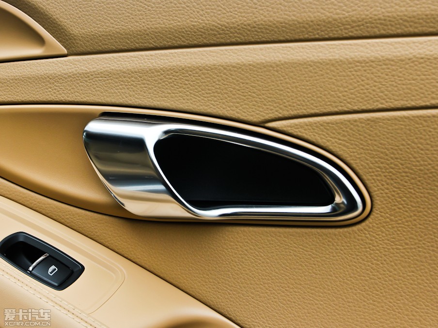 2012r(sh)911 Carrera Cabriolet