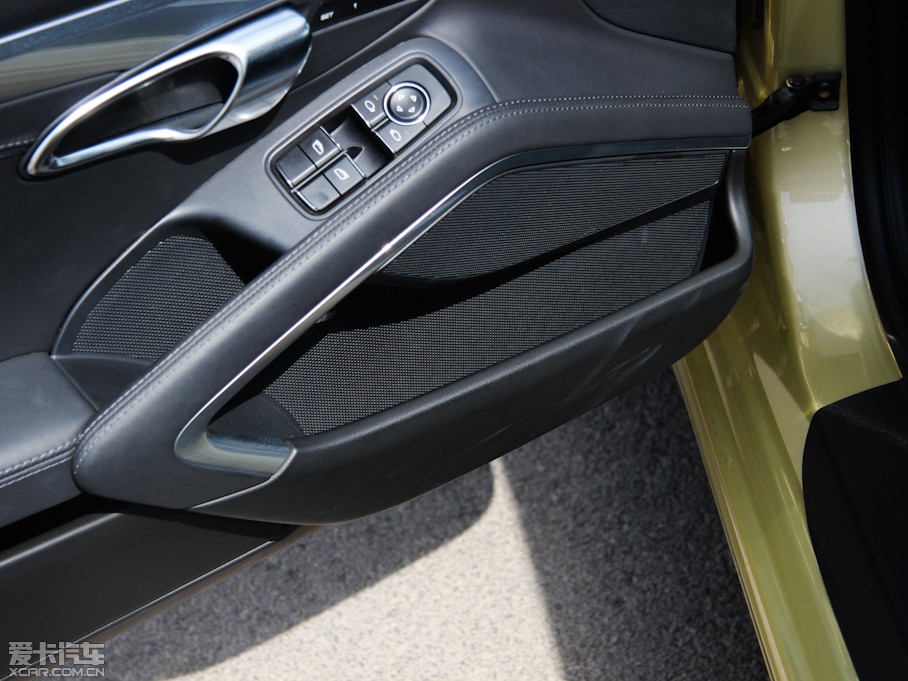 2012r(sh)911 Carrera