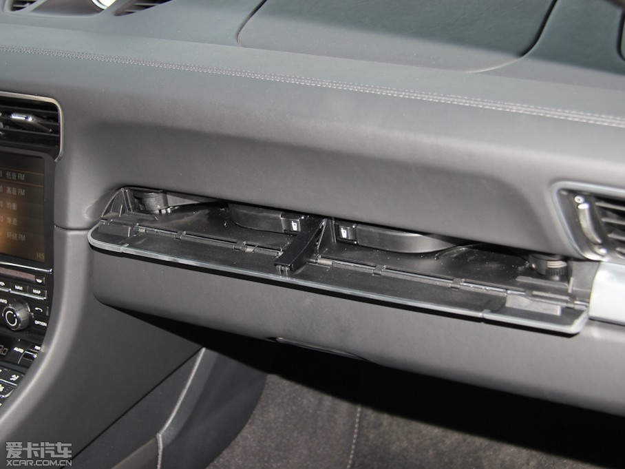 2012r(sh)911 Carrera