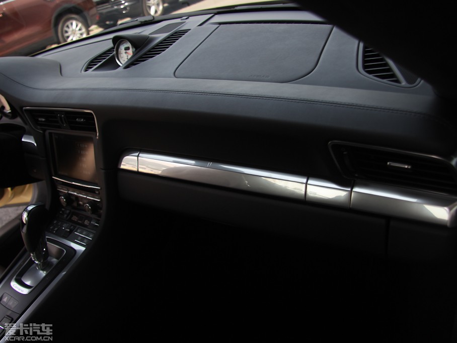 2012r(sh)911 Carrera