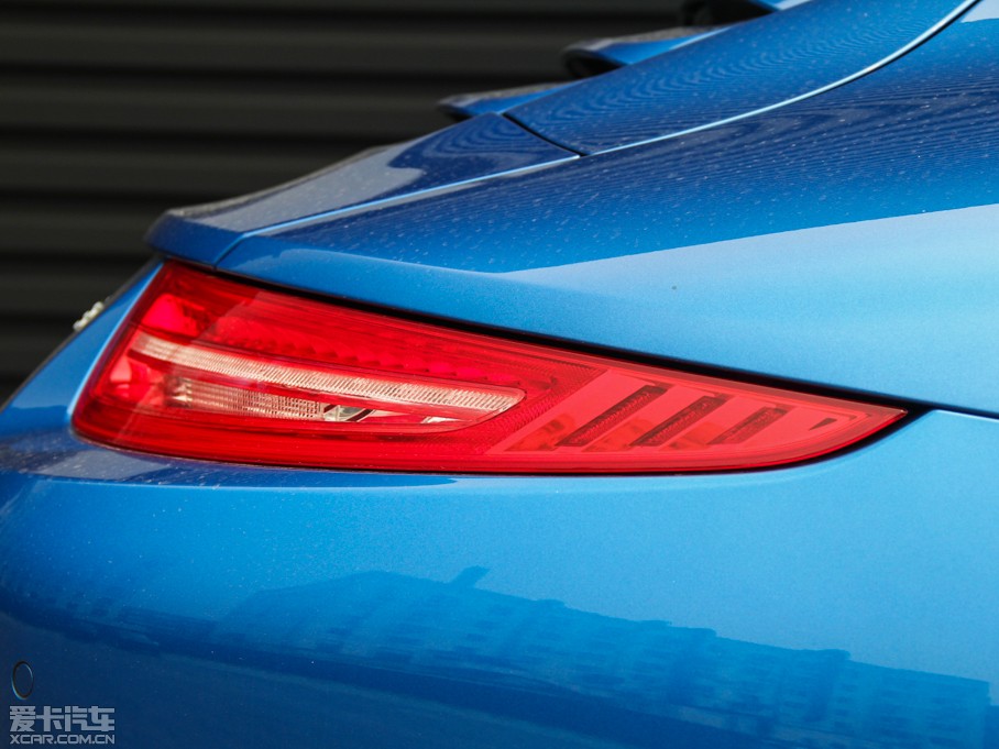 2012r(sh)911 Carrera S