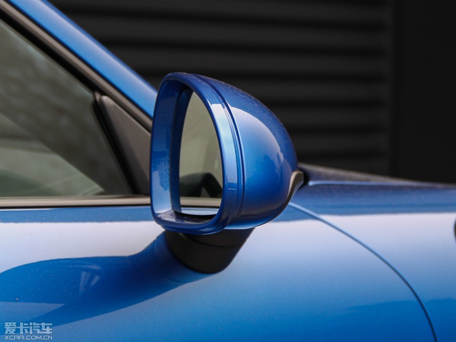 2012r(sh)911 Carrera S