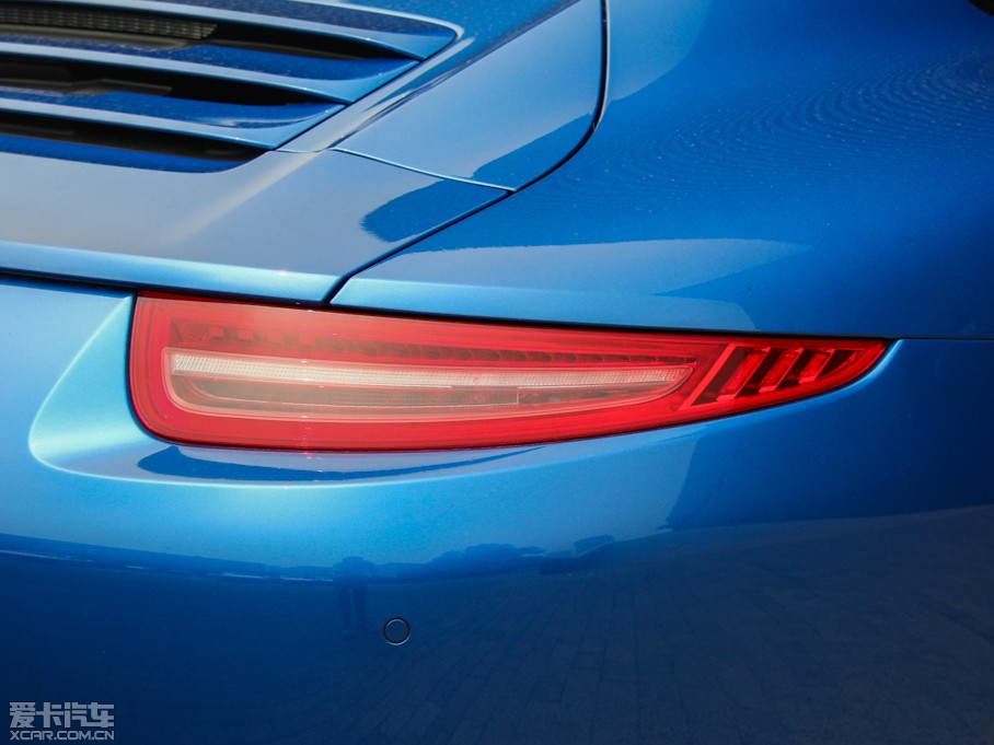 2012r(sh)911 Carrera S