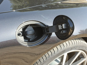 2012Carrera Cabriolet ^