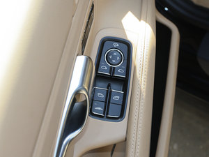 2012Carrera Cabriolet {܇ƅ^	