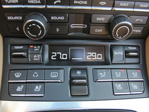 2012Carrera Cabriolet {{