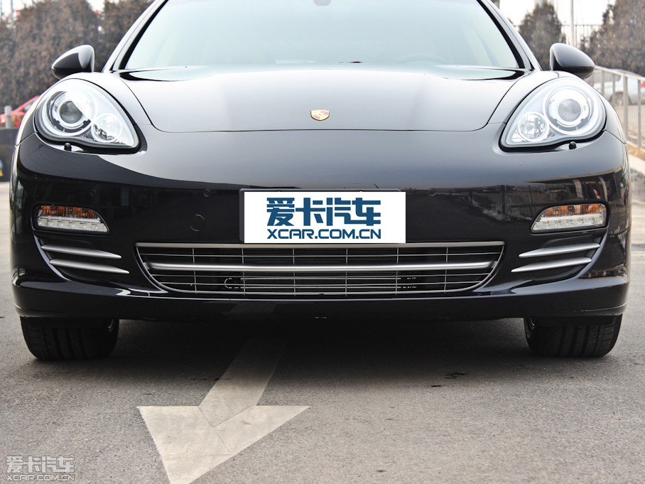 2013Panamera 4 Platinum Edition