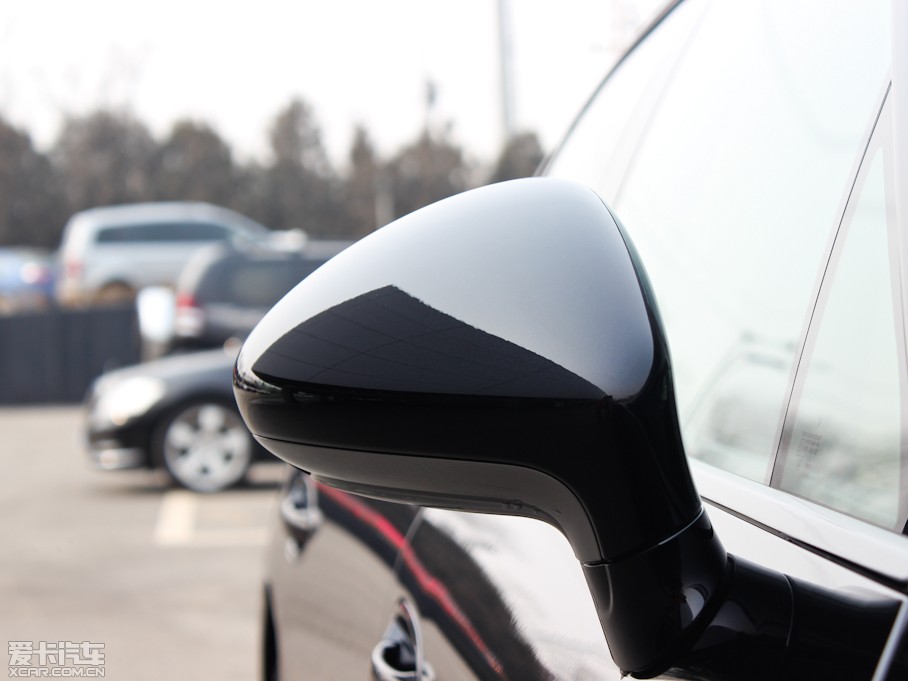 2013Panamera 4 Platinum Edition