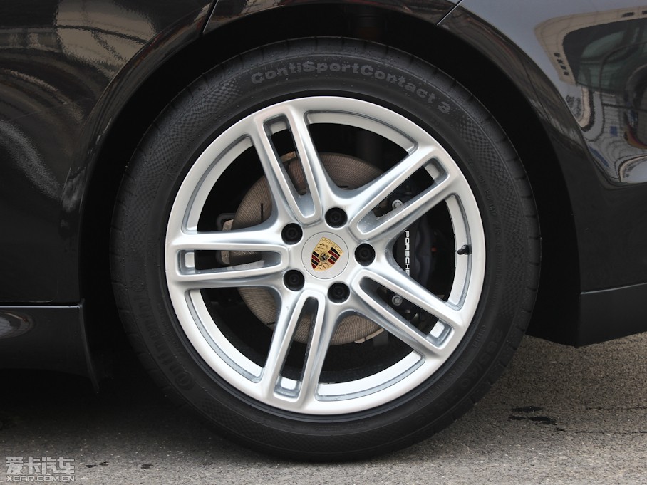 2013Panamera 4 Platinum Edition