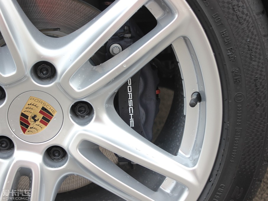 2013Panamera 4 Platinum Edition