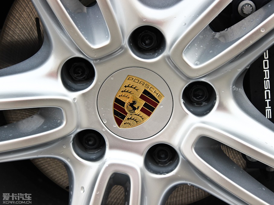 2013Panamera 4 Platinum Edition