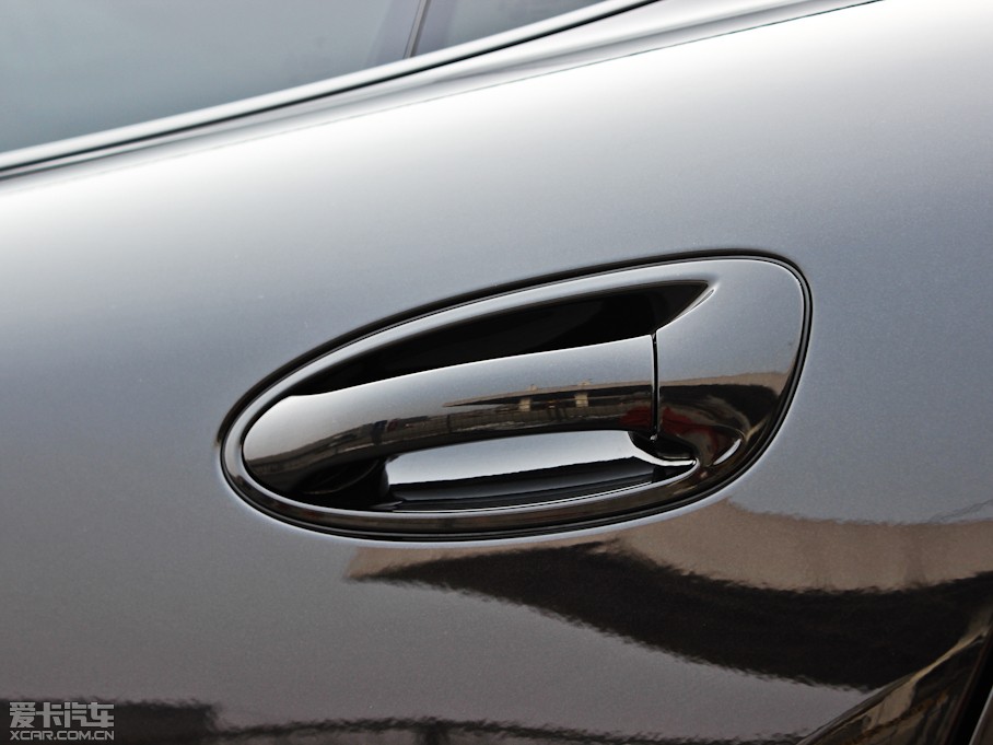 2013Panamera 4 Platinum Edition